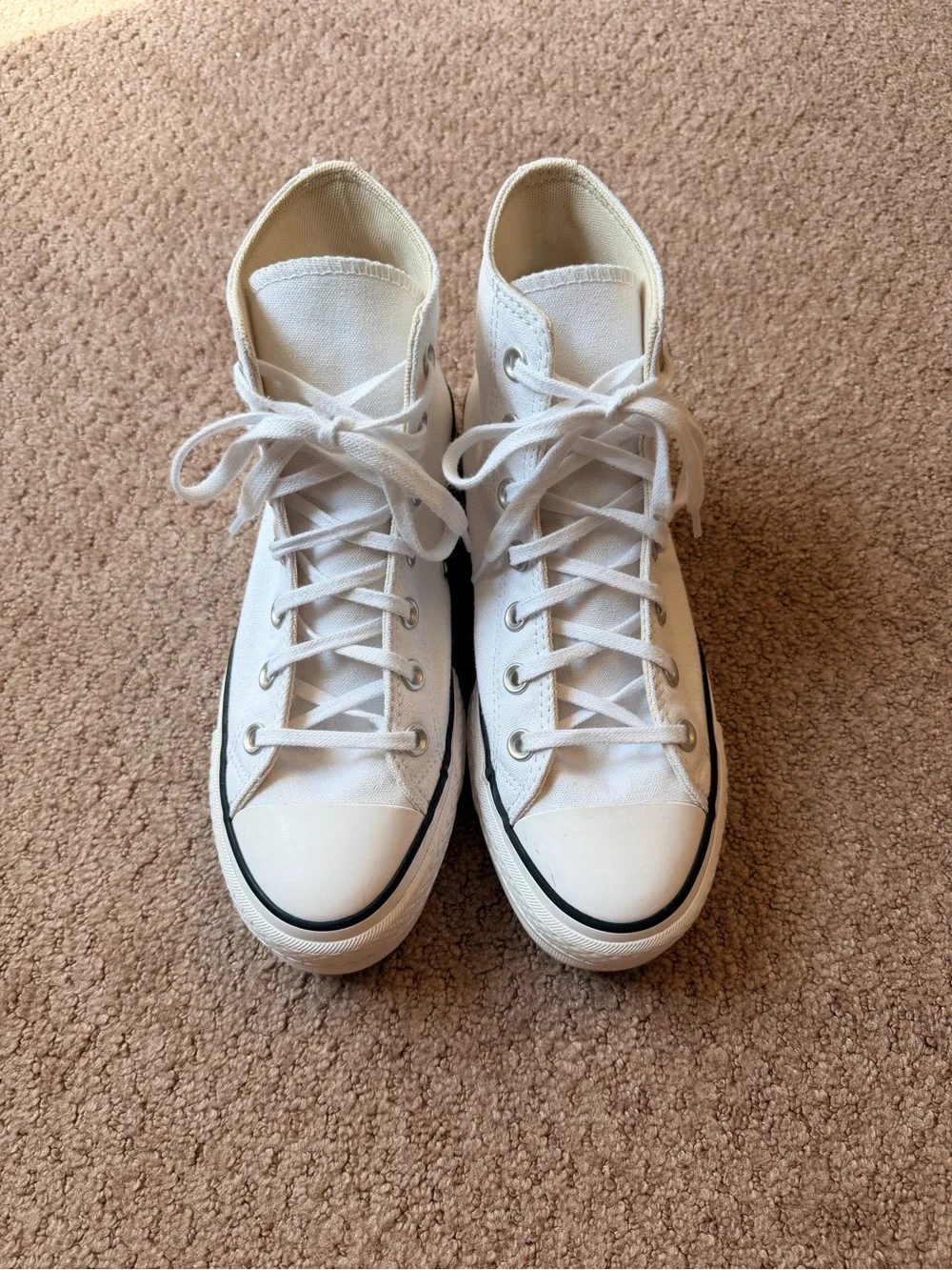 Converse Chuck Taylor Platform Sneakers